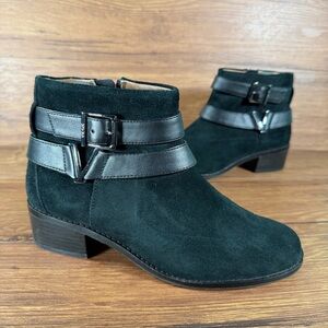 VIONIC ‘Mana’ Black Suede Heel Boots Ankle Booties Shoes Women’s Size 6
